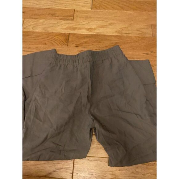 Zara, women's dark green, cropped, pull on elastic waist casual pants size XS - Picture 4 of 9